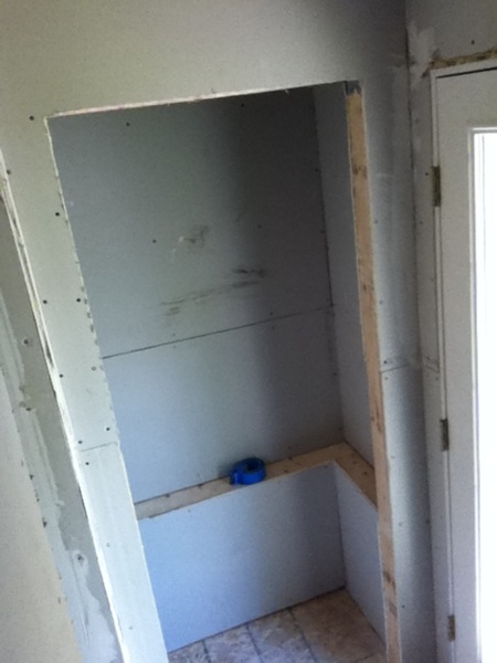 Drywall for the closet in the mudroom.